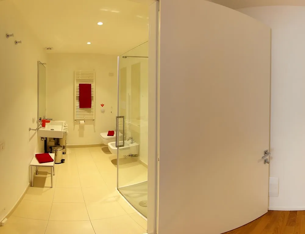 נואורו Felix Hotels - Residence Hotel Grandi Magazzini מלון דירות